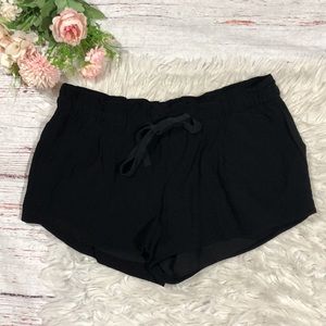 Wilfred Aritzia Montrouge Black Drawstring Lounge Shorts